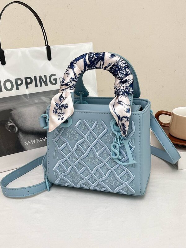Dior stylish bag