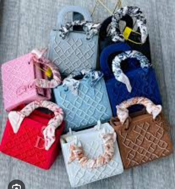 Dior stylish bag - Image 2